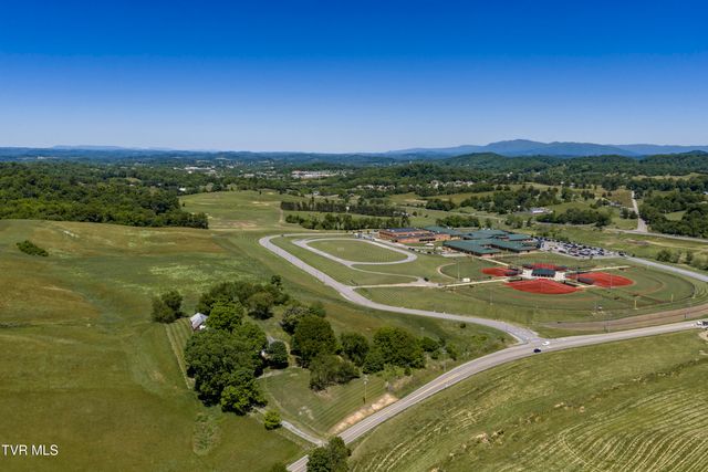 212 Highland Church Road, Gray, TN 37615