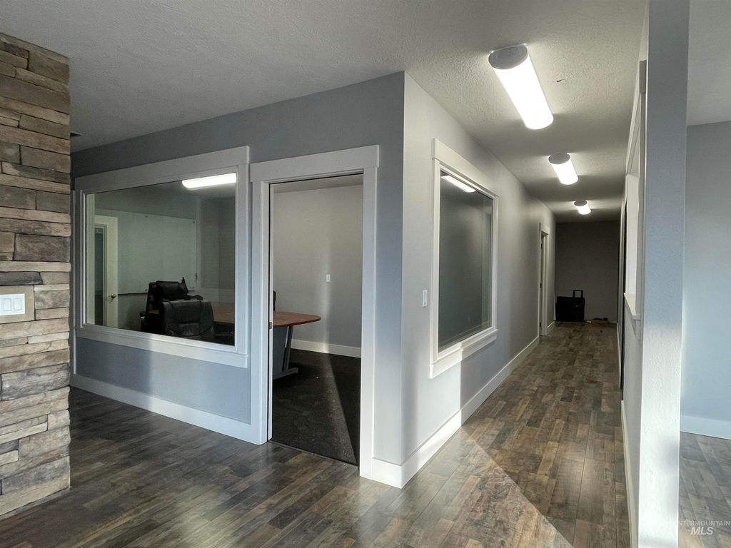 1600 N Whitley Drive, Fruitland, ID 83619 photo 3