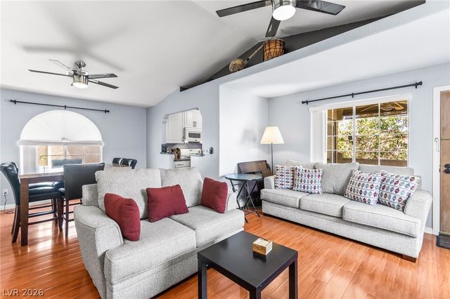 6832 Elm Creek Drive 204, Las Vegas, NV 89108