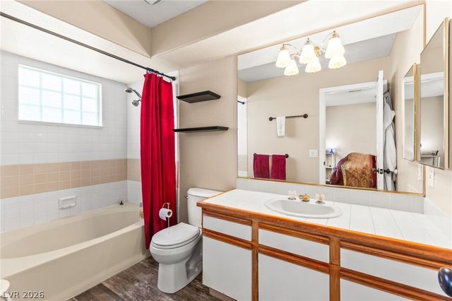 6832 Elm Creek Drive 204, Las Vegas, NV 89108