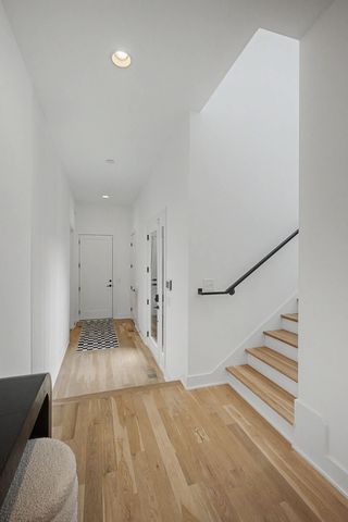 2510B Barclay Dr, Nashville, TN 37206