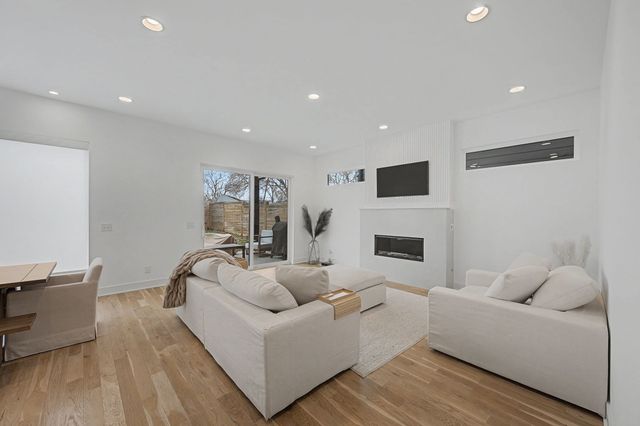 2510B Barclay Dr, Nashville, TN 37206