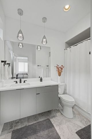 2510B Barclay Dr, Nashville, TN 37206