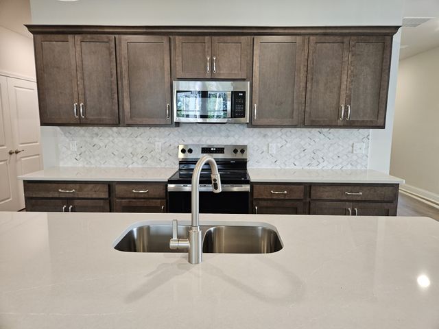 2812 Bison Ct, Antioch, TN 37013