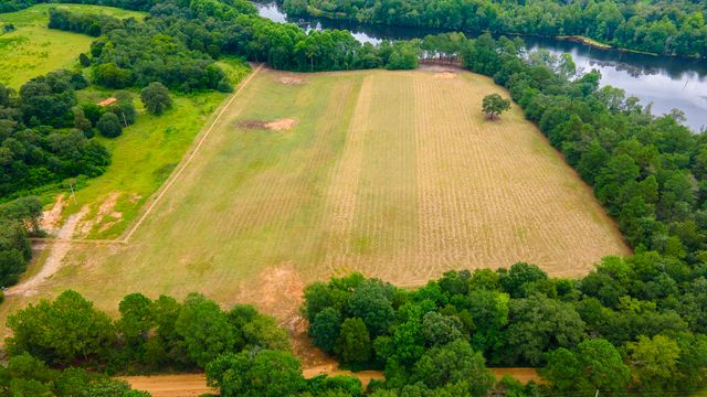 0000 Cedar Creek Road, Wagener, SC 29164