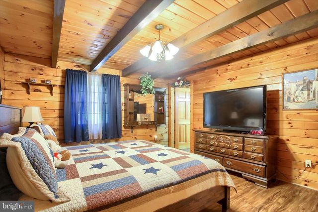 15 SULPHUR SPRINGS RD, Duncannon, PA 17020