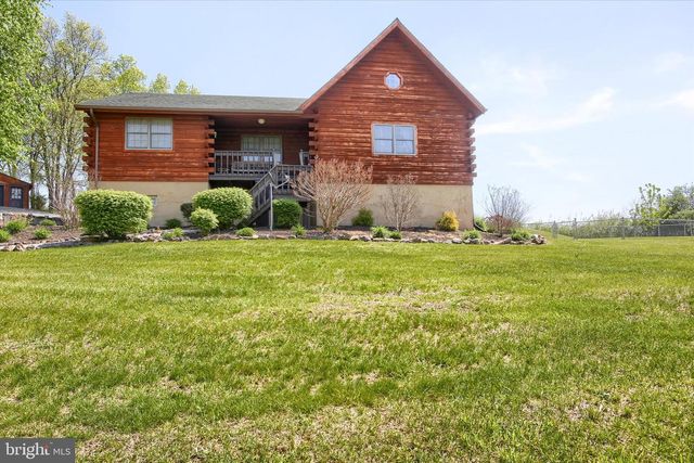 15 SULPHUR SPRINGS RD, Duncannon, PA 17020