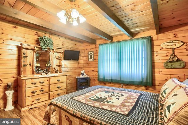 15 SULPHUR SPRINGS RD, Duncannon, PA 17020