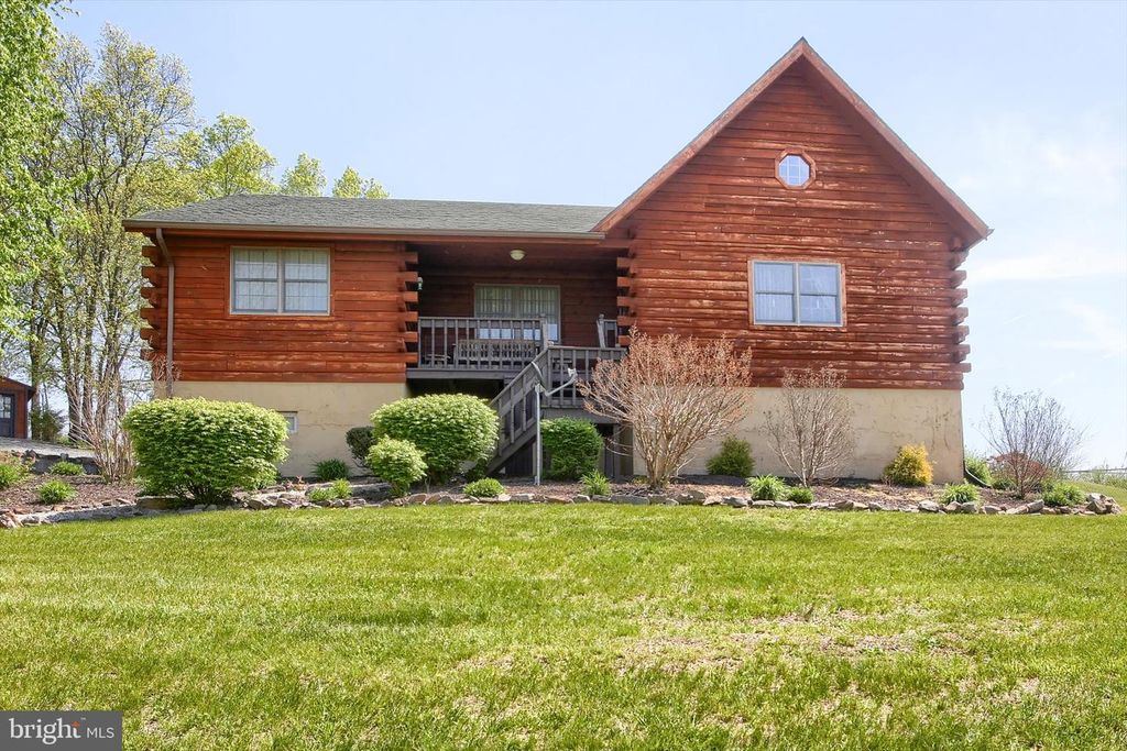 15 SULPHUR SPRINGS RD, Duncannon, PA 17020