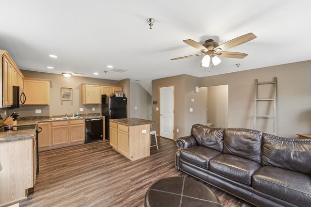2150 NE 18th Street 91, Grimes, IA 50111
