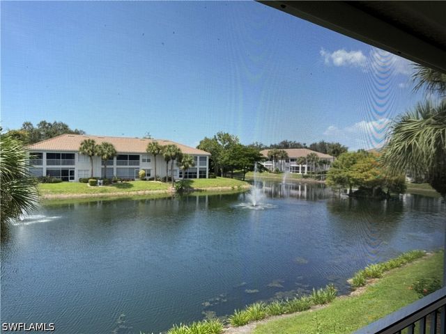 6867 Satinleaf RD S 201, Naples, FL 34109