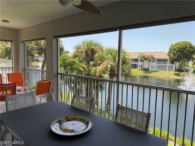6867 Satinleaf RD S 201, Naples, FL 34109