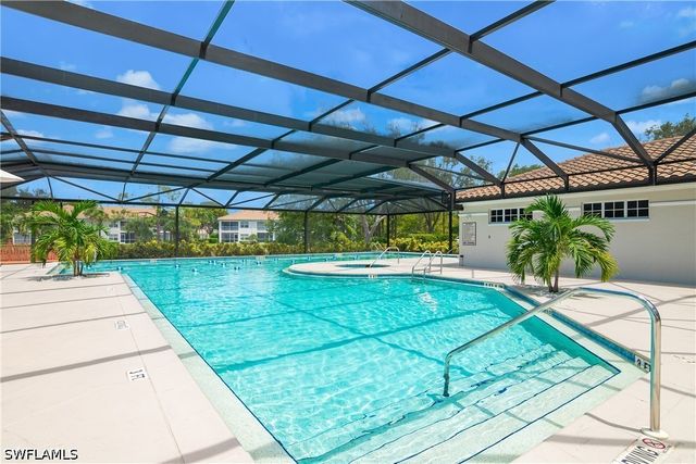 6867 Satinleaf RD S 201, Naples, FL 34109