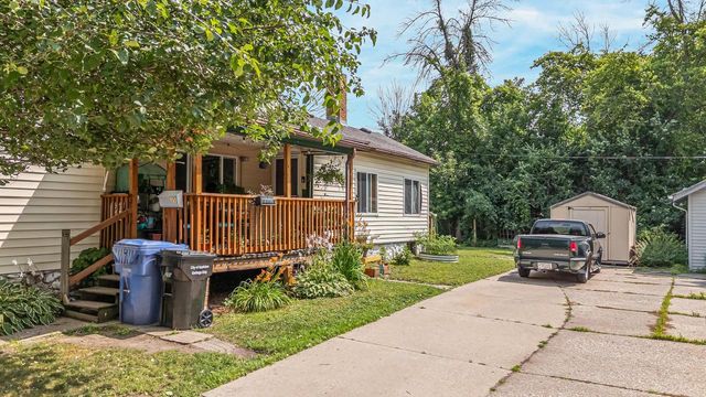 730 N STATE STREET, Appleton, WI 54911
