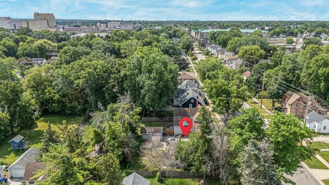 730 N STATE STREET, Appleton, WI 54911