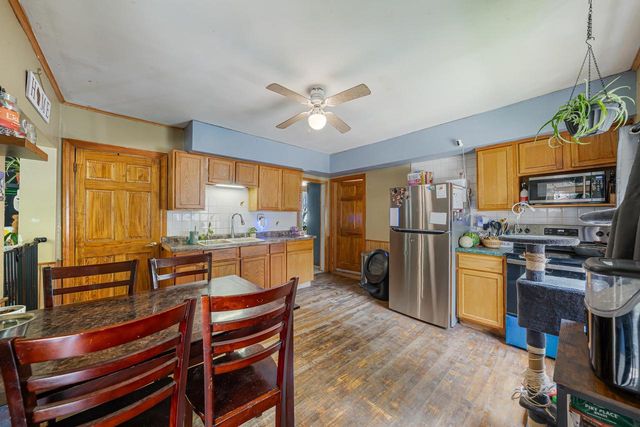 730 N STATE STREET, Appleton, WI 54911