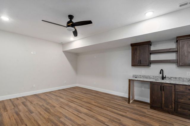 2959 W Teton Drive, Springfield, MO 65810