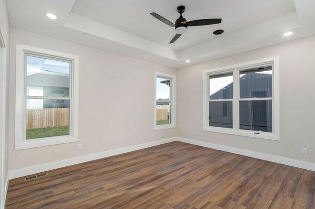 2959 W Teton Drive, Springfield, MO 65810