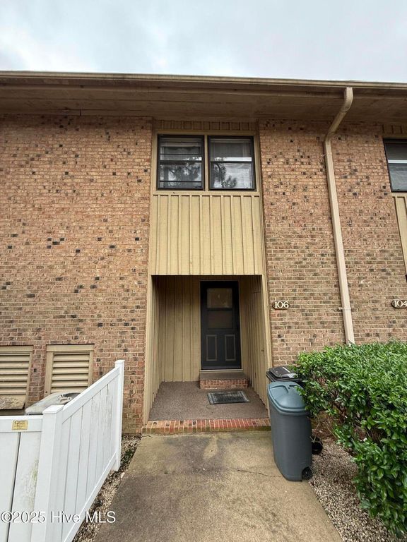 7 Foxfire Boulevard 105&106, Foxfire Village, NC 27281