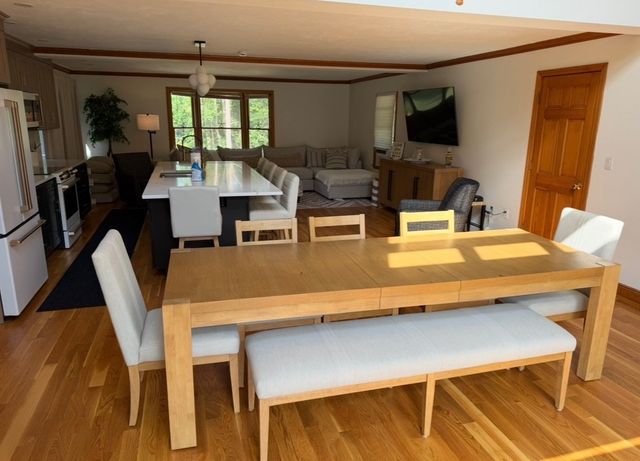 77 Lakewood Dr 2, Plymouth, MA 02360