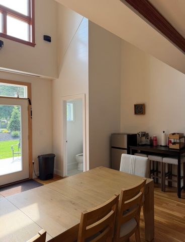 77 Lakewood Dr 2, Plymouth, MA 02360