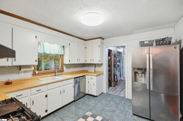 224 Two Notch Trail, Easley, SC 29642