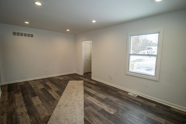 1393 W Stanley Road, Mount Morris, MI 48458