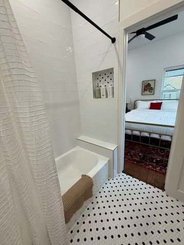 606 E Woodard Street, Denison, TX 75021