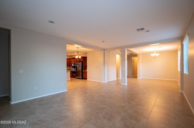 12047 N Golden Mirror Drive, Marana, AZ 85658