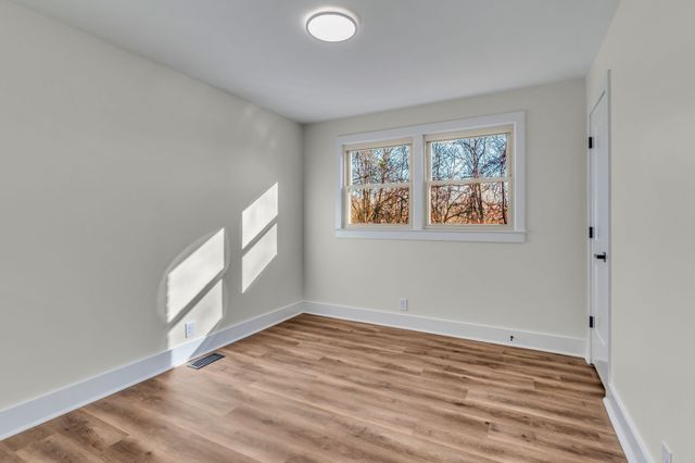 117 Mountainwood Drive, Hendersonville, TN 37075