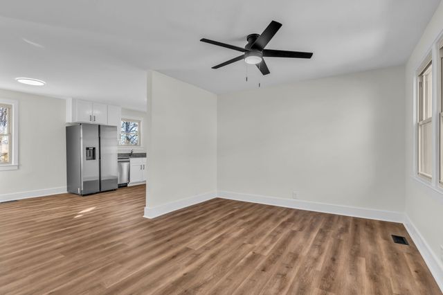 117 Mountainwood Drive, Hendersonville, TN 37075