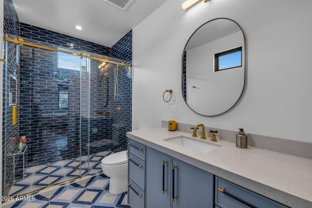 7851 N CENTRAL Avenue, Phoenix, AZ 85020