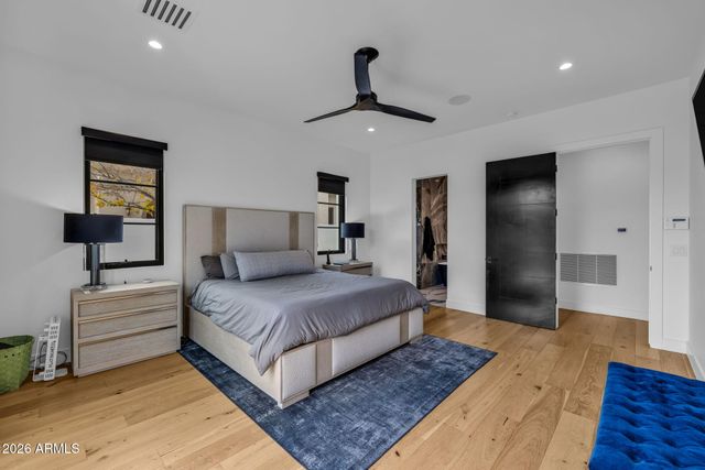 7851 N CENTRAL Avenue, Phoenix, AZ 85020