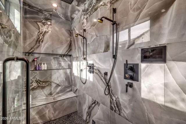 7851 N CENTRAL Avenue, Phoenix, AZ 85020