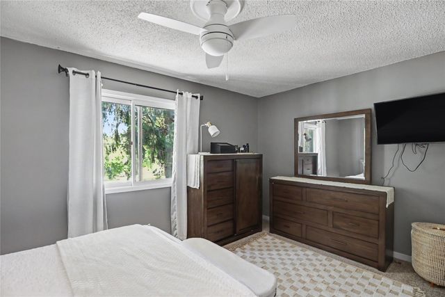5703 SW 3rd Street, Des Moines, IA 50315