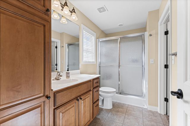 3611 FLATWATER DR, Columbia, MO 65202