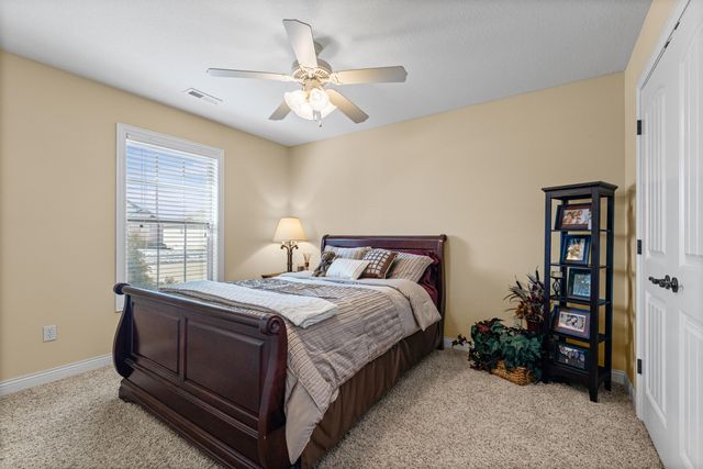 3611 FLATWATER DR, Columbia, MO 65202