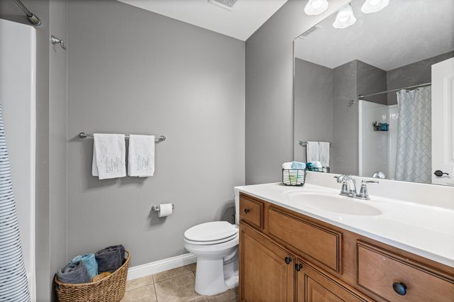 3611 FLATWATER DR, Columbia, MO 65202