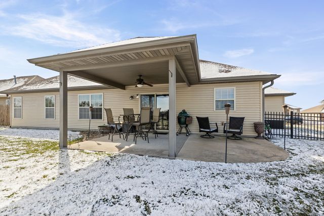 3611 FLATWATER DR, Columbia, MO 65202