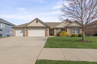3611 FLATWATER DR, Columbia, MO 65202
