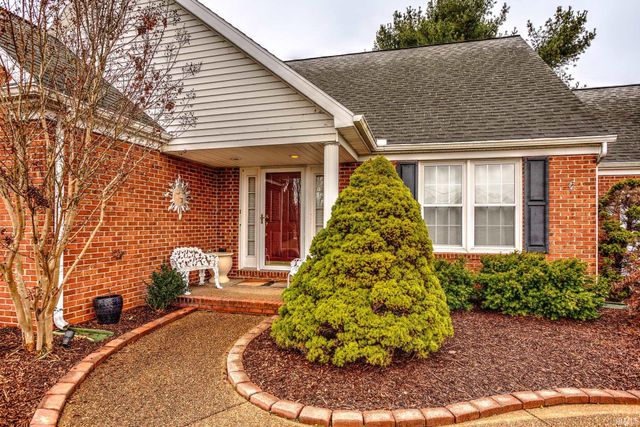 7508 Julius Court, Evansville, IN 47715