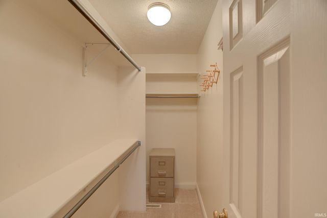 7508 Julius Court, Evansville, IN 47715