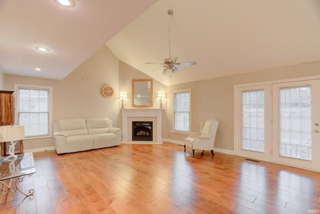 7508 Julius Court, Evansville, IN 47715