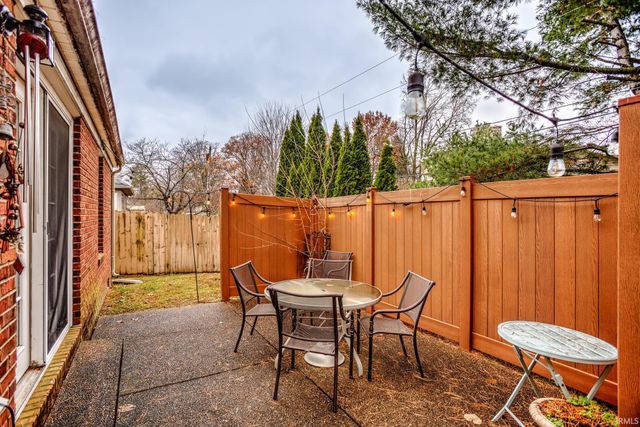 7508 Julius Court, Evansville, IN 47715