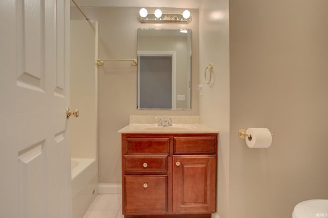 7508 Julius Court, Evansville, IN 47715