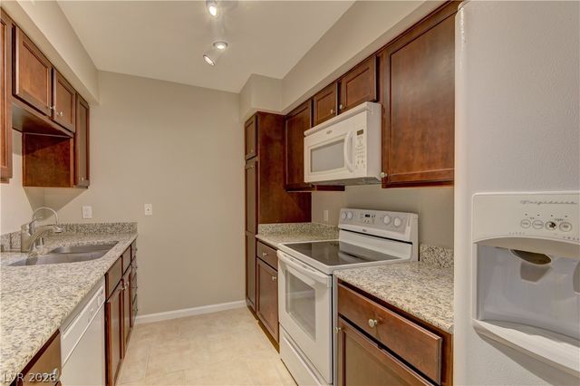2867 Geary Place 3010, Las Vegas, NV 89109