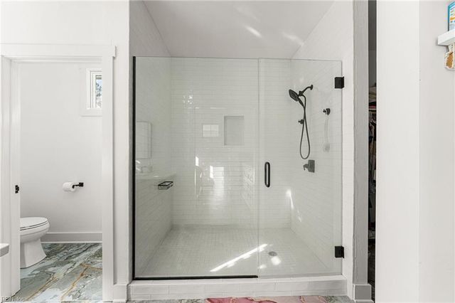 53 Braxton Corr RD, Saluda, VA 23149