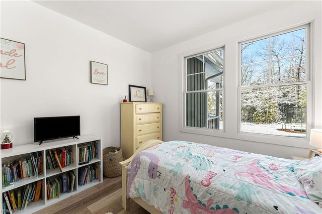 53 Braxton Corr RD, Saluda, VA 23149