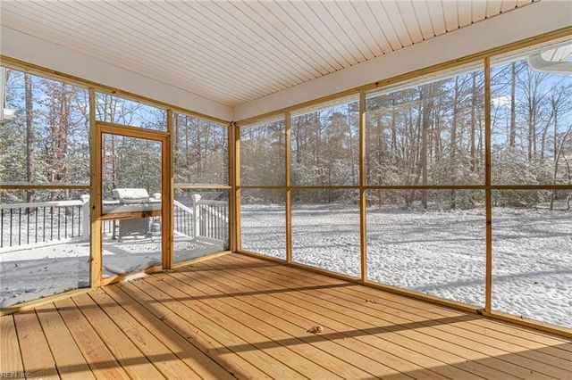 53 Braxton Corr RD, Saluda, VA 23149