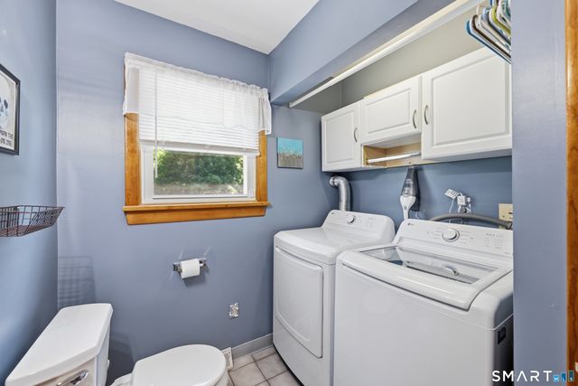 11 Birdseye Rd Extension, Shelton, CT 06484